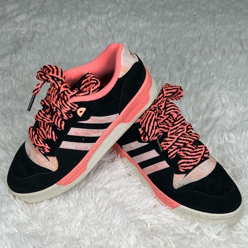 Adidas | Anthony Edwards Rivalry Low x - Picture 3 of 11